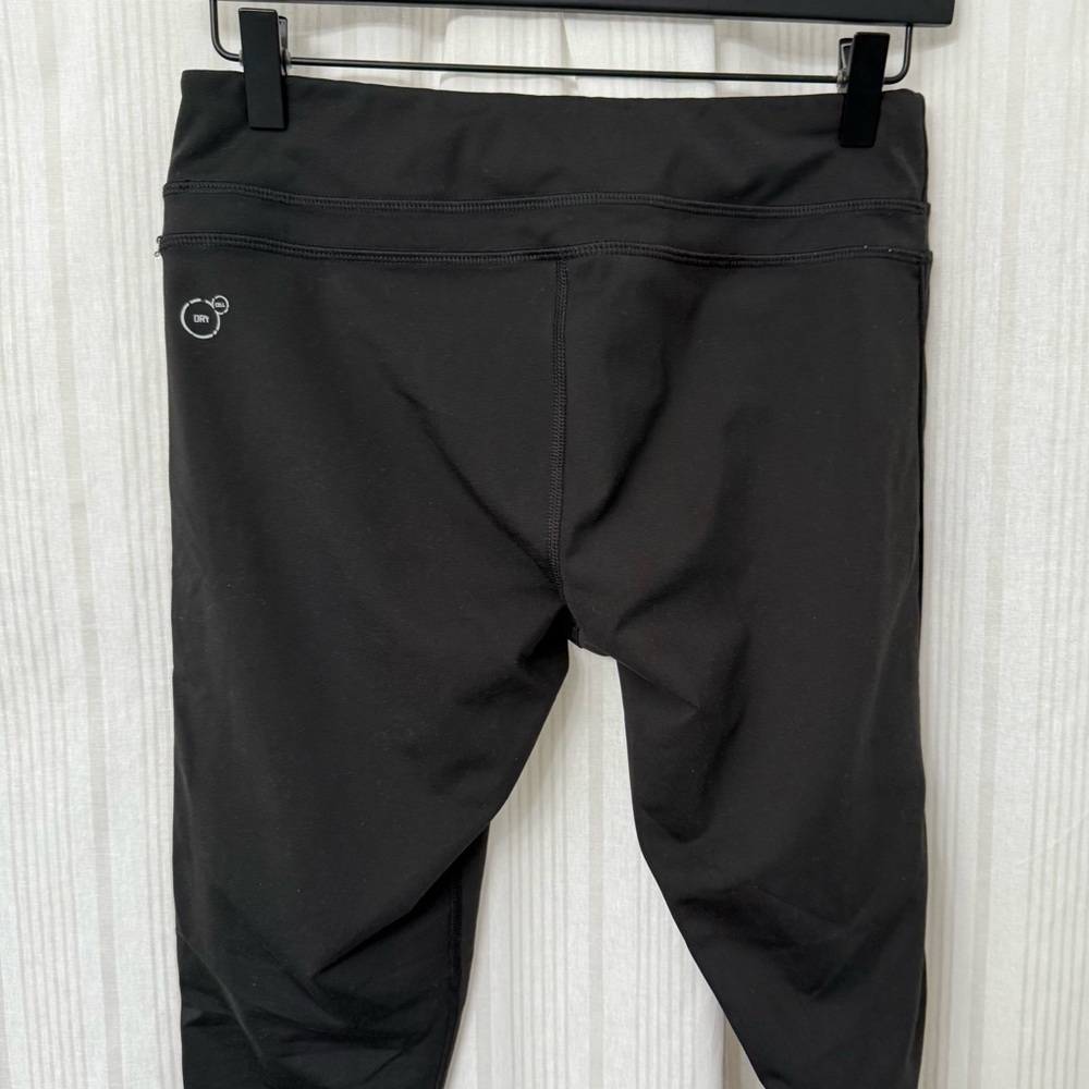 Black Puma DryCell leggings - Picture 2 of 8